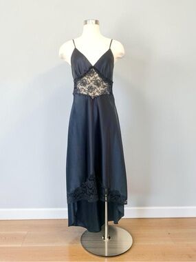 90s Victoria’s Secret Silky Satin Black Lace Hi Lo Maxi Gown Vintage Slip Dress🔥